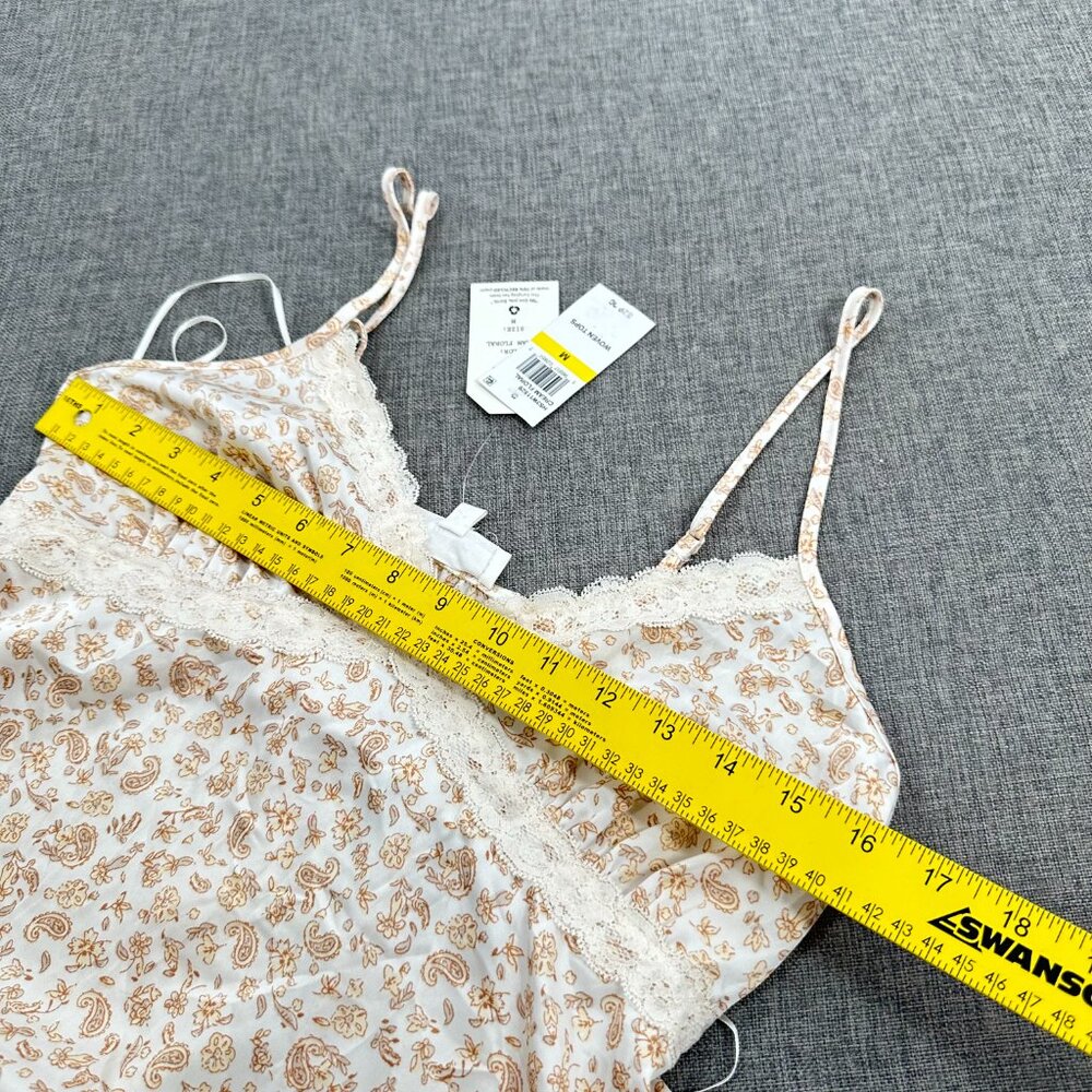 NEW! Hippie Rose‎ Satin Camisole Tank Top Lace Trim Cream Floral Medium - Picture 8 of 12